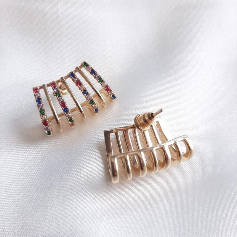 Brinco Curvados 7 aros com Zirconias Colorida Dourado