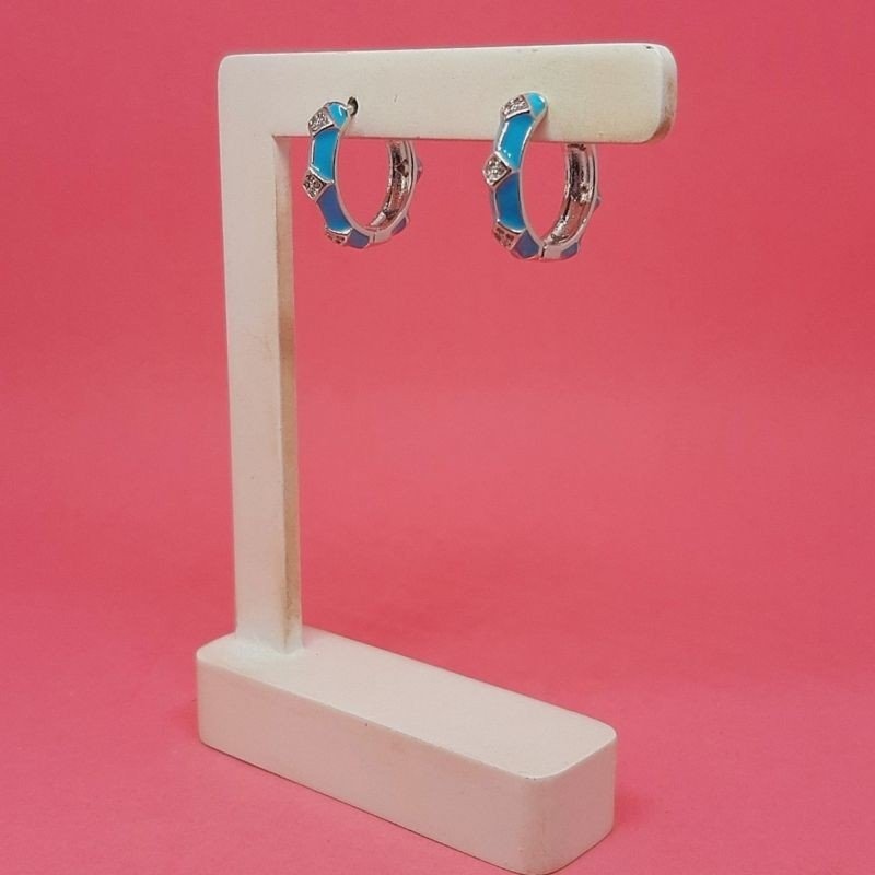 Argola Esmaltada com detalhe losangos cor Azul