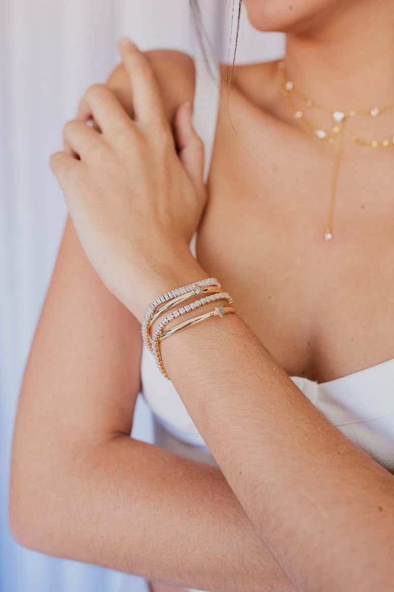 Bracelete Detalhe Estrela Cravejado Microzirconia