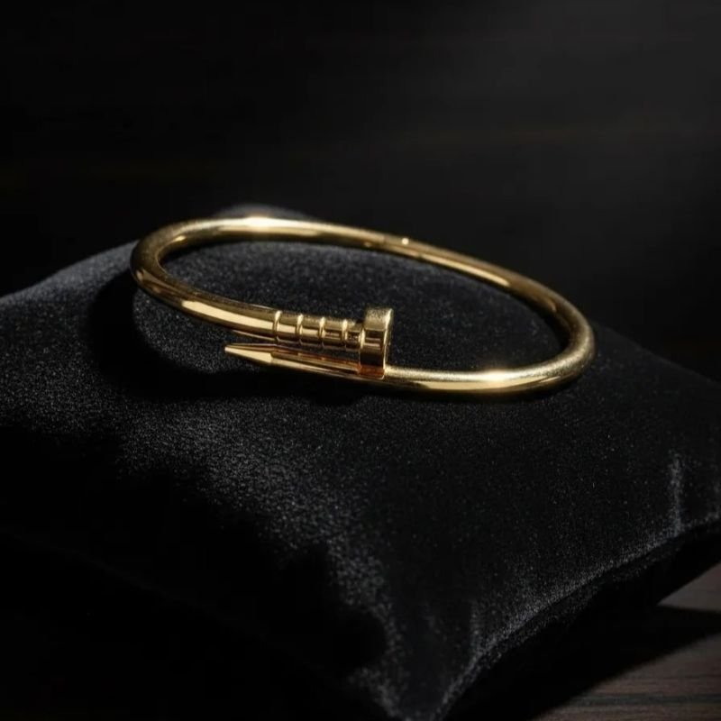 Bracelete Prego Lisa Dourado