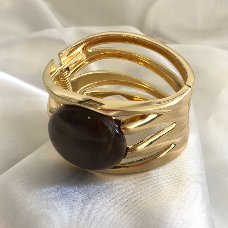 Bracelete Recortes Com Pedra Marrom