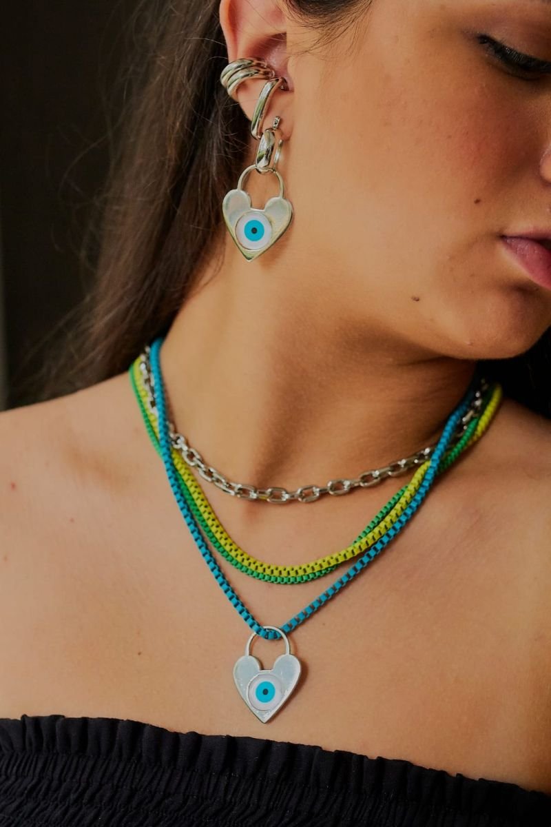 Brinco Argola com Pingente Olho Grego prateado