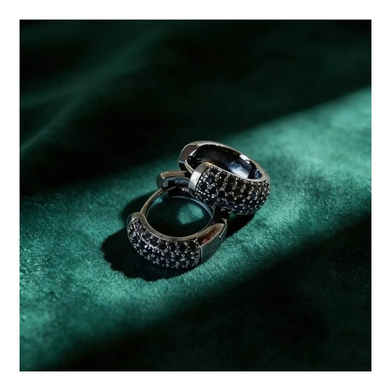 Brinco argola rodio negro com zirconia