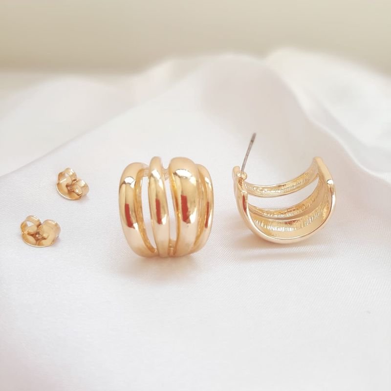 Brinco curvado 4 arcos Dourado