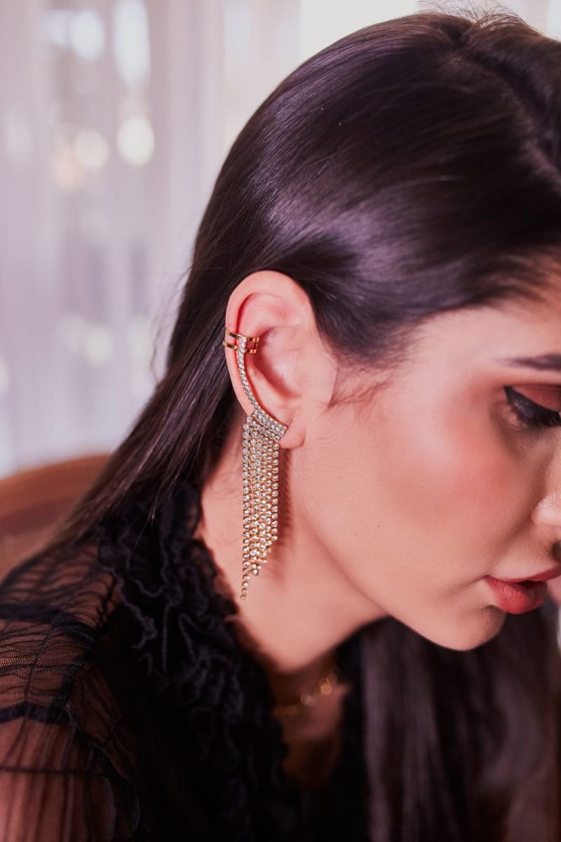 Brinco Ear Cuff Franja Strass Dourado