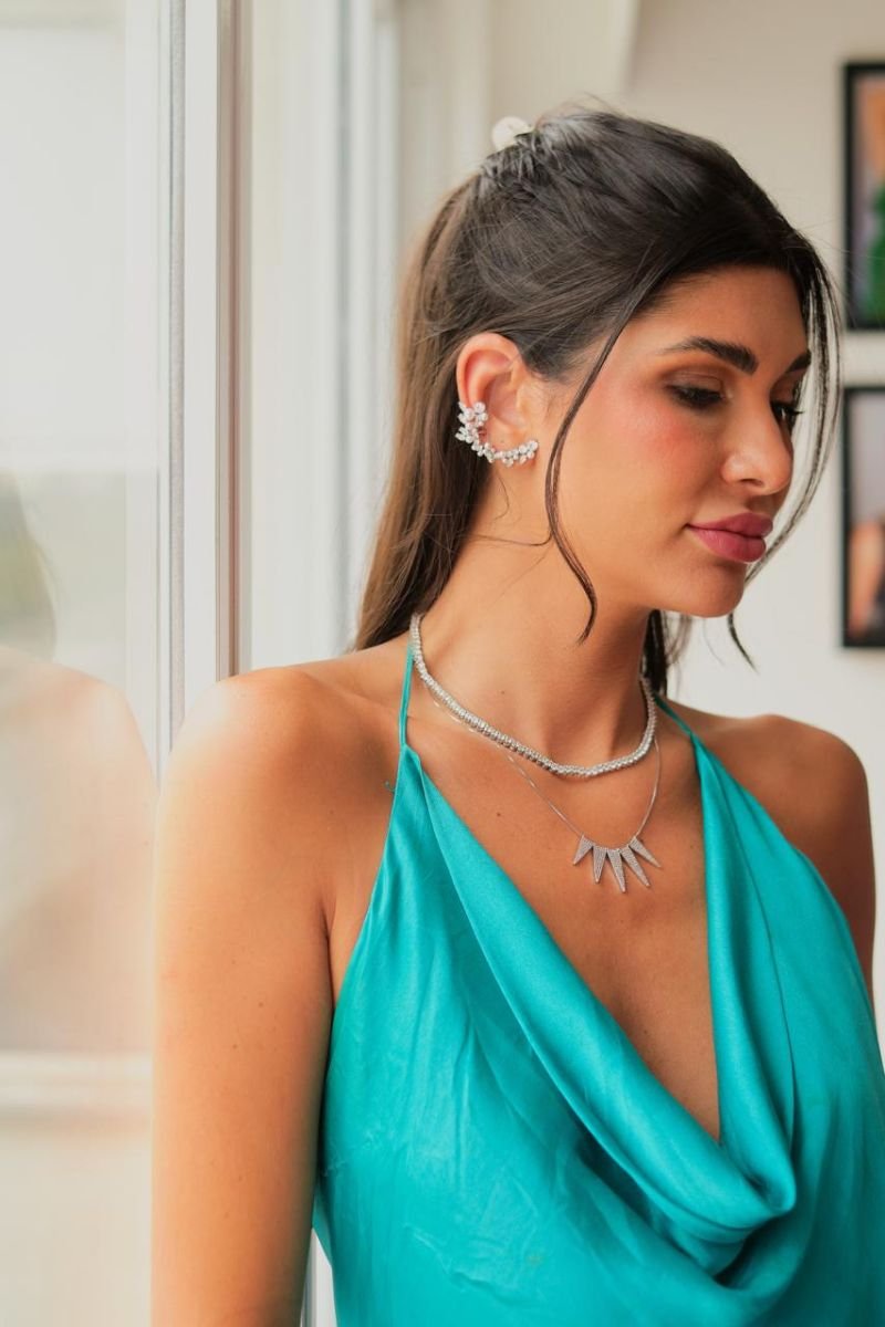 Brinco Earcuff longo com Pérolas Prateado