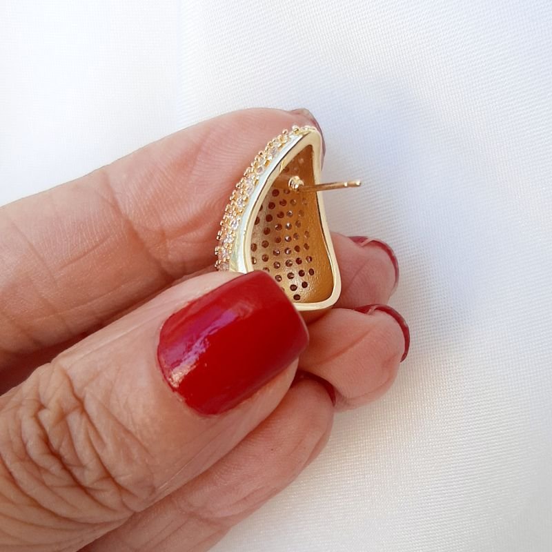 Brinco Gota Cravejada Dourado