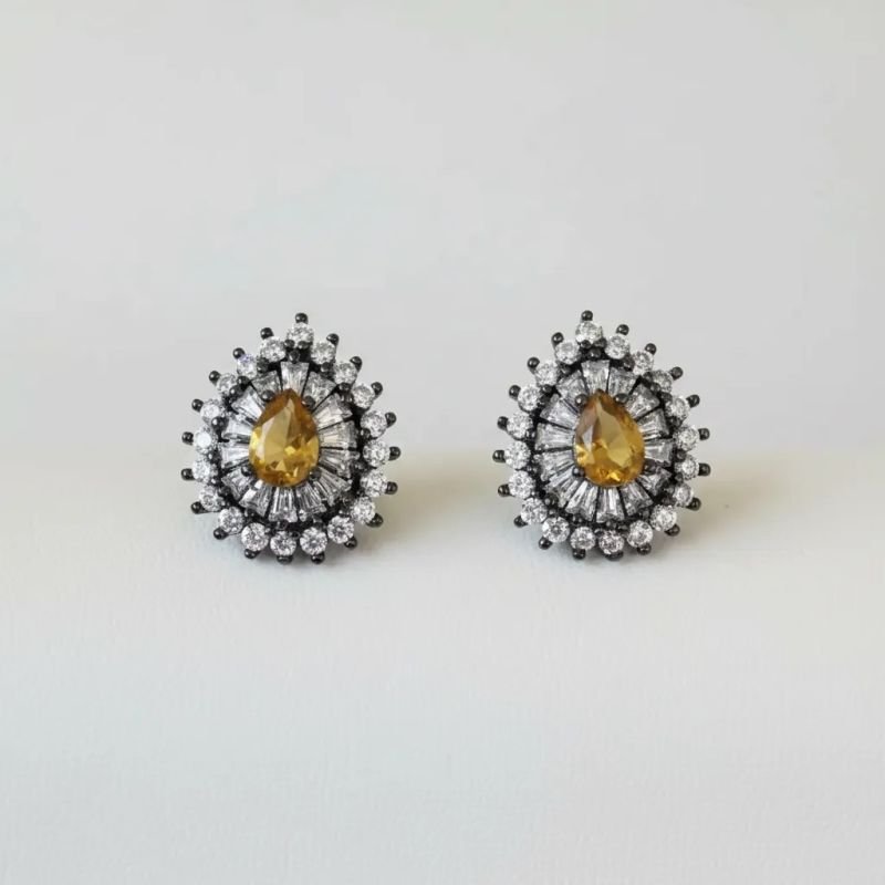 Brinco Gota Cravejada Zircônia Pedra Topazio Amarelo