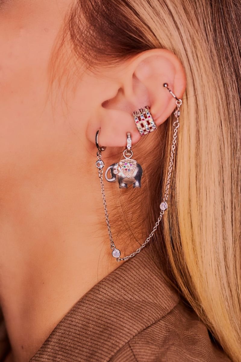 Brinco Piercing Correntes Folheado A Ródio