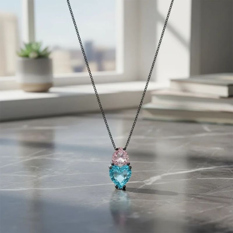 Colar 2 Corações Rosa Com Azul Claro Rodio Negro