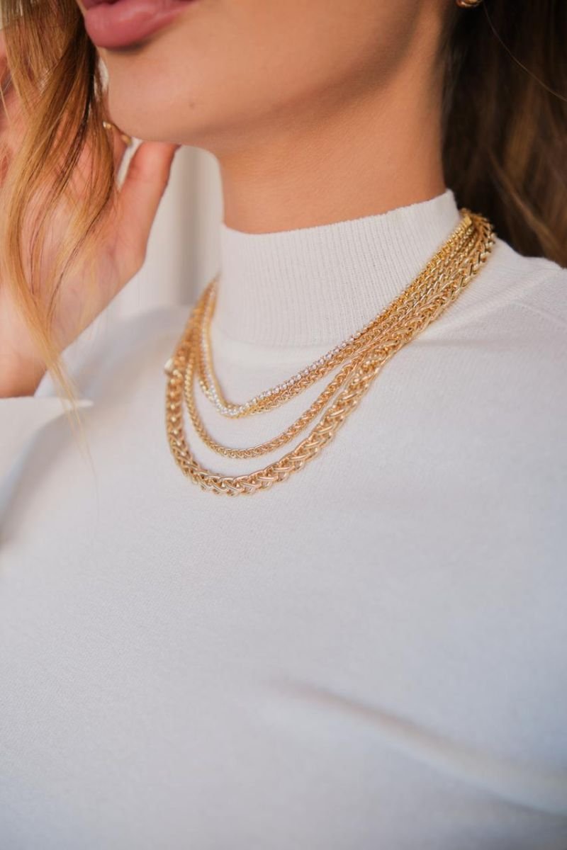 Colar 3 correntes DOURADO