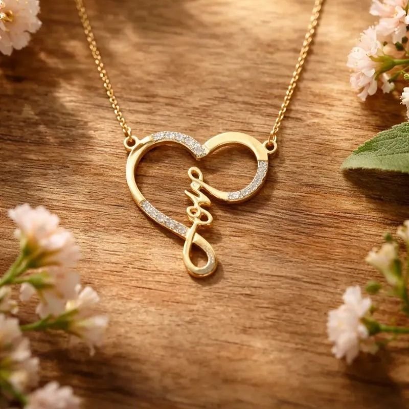 Colar Coração Love Dourado
