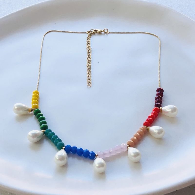 Colar Cristais Color Com Pérolas Em Gota Folheado A Ouro