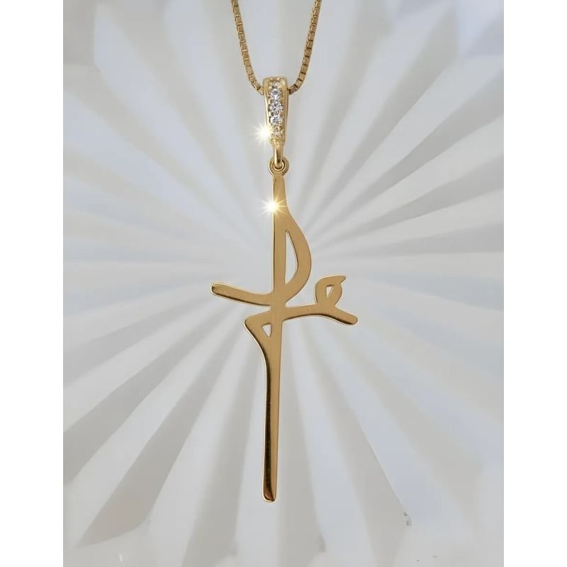 Colar Fé Com detalhe na Argola Cravejado de Zircônias Dourado