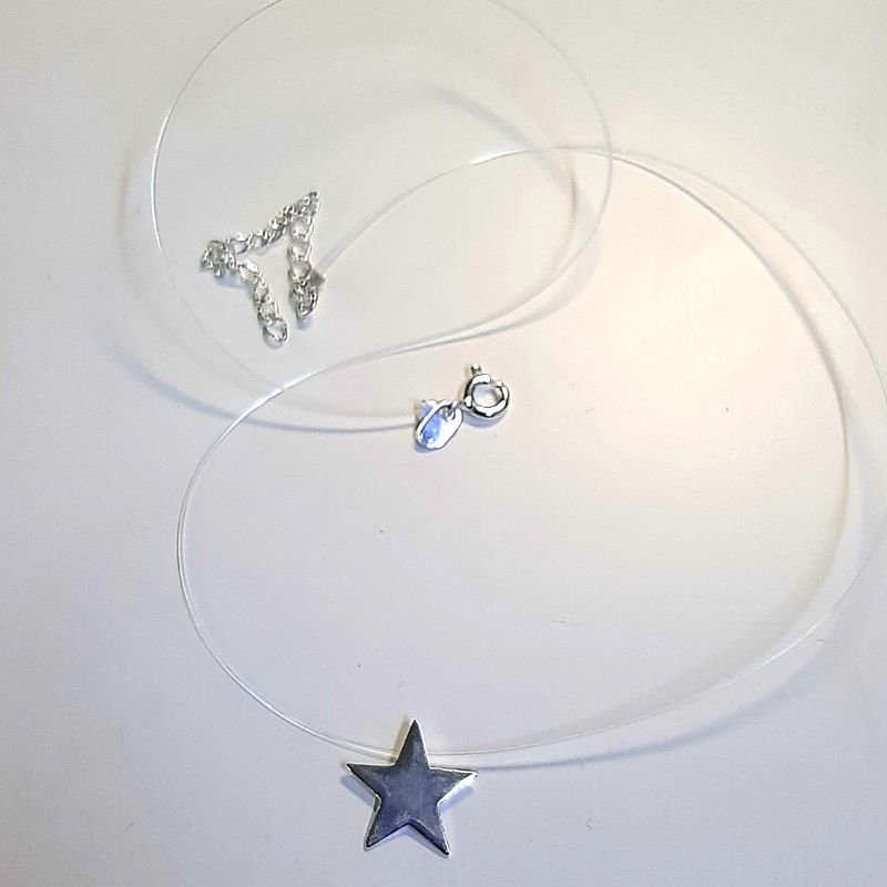 Colar Fio Com Pingente Estrela Em Prata