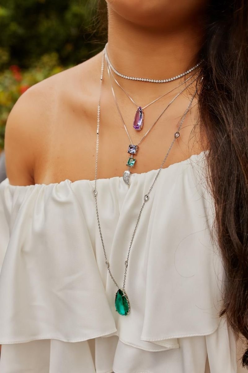 Colar Gota Verde Com Gotinhas