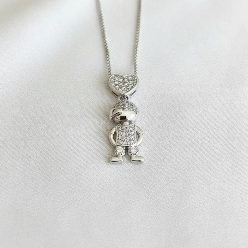 Colar Menino com Coração Cravejado Folheado Em Ródio Branco