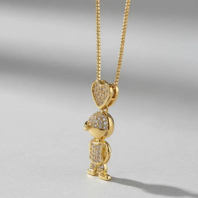 Colar Menino Com Coração Cravejado Folheado Ouro 18k