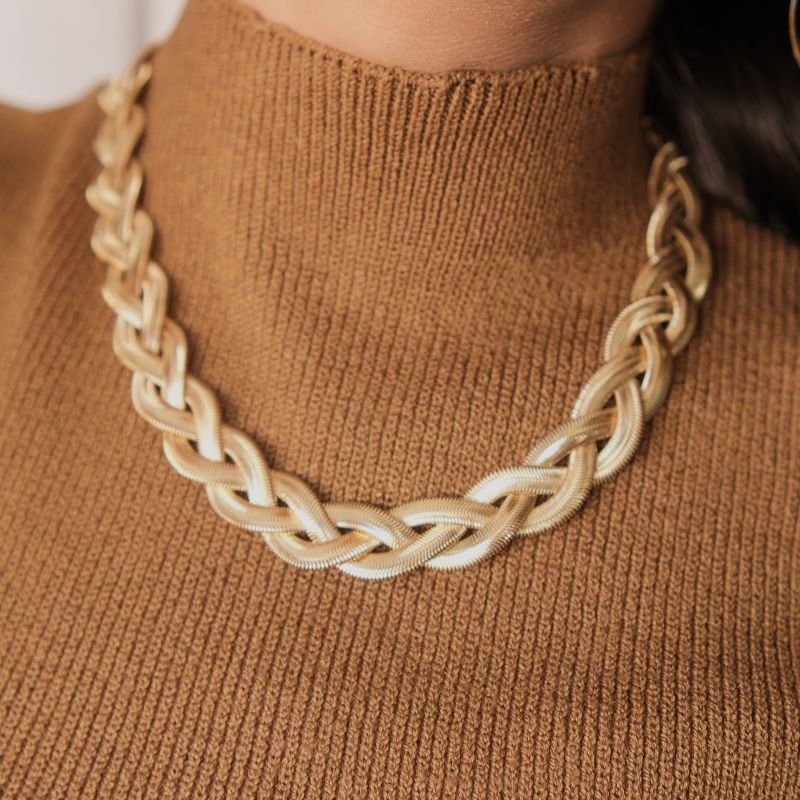 Colar Trança Dourado