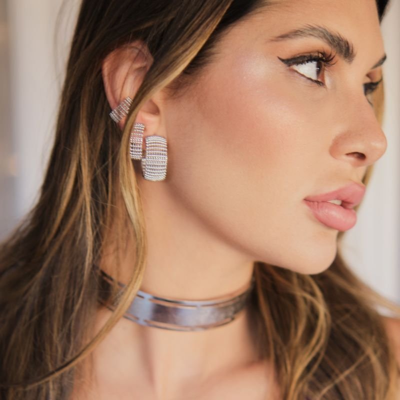 Kit 2 argolas +piercing prateado