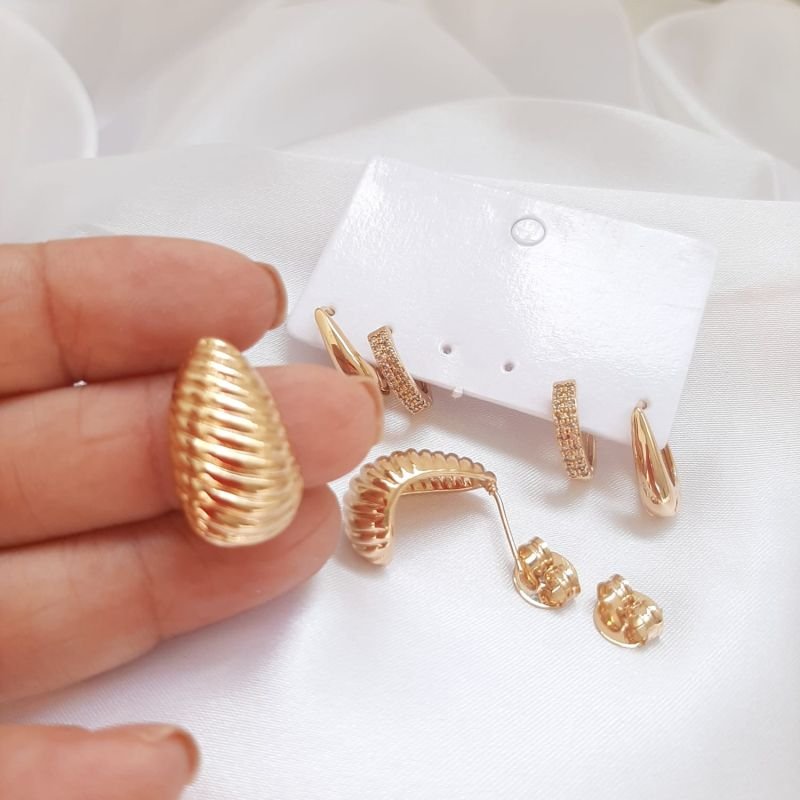 Kit Trio de brinco Gota riscada e argolinhas Dourado
